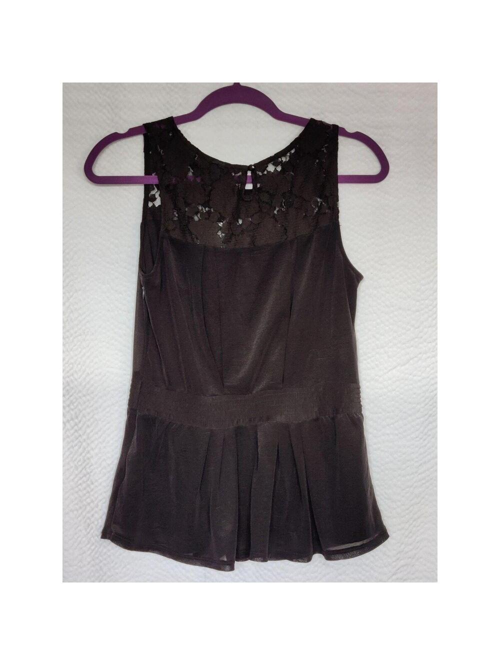 Vtg. Worthington Black Lace Peplum Top With Sheer Crepe, Sleeveless